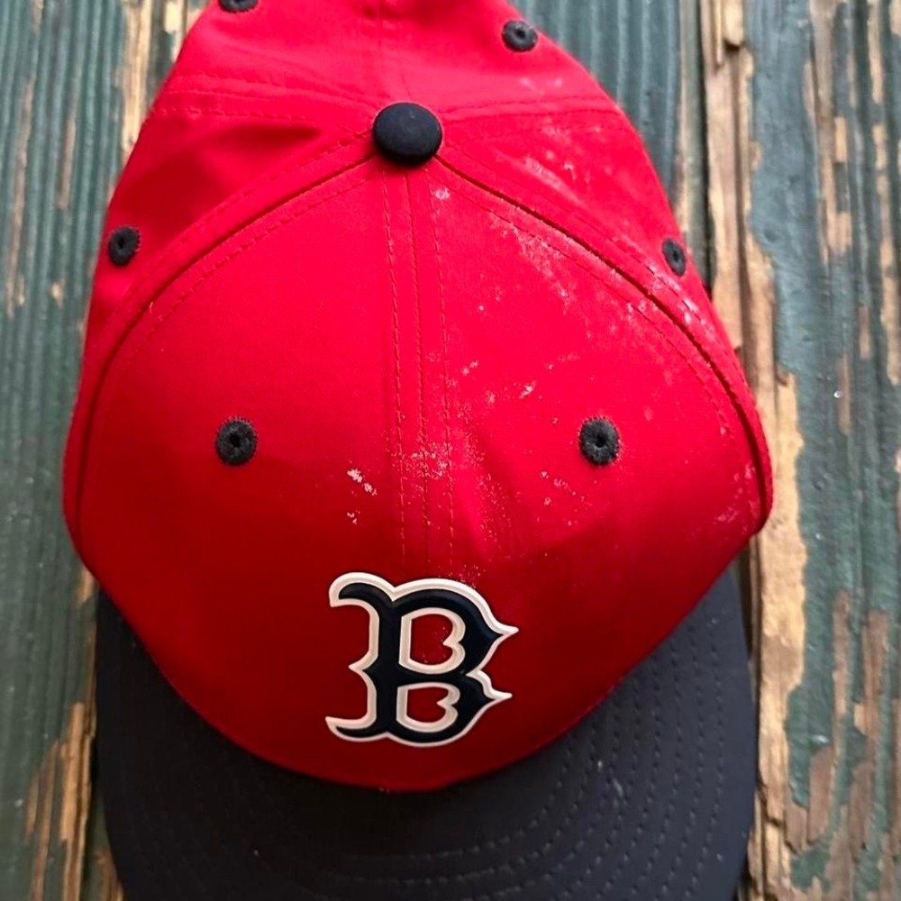 Red and navy Boston‎ Red Sox adjustable cap